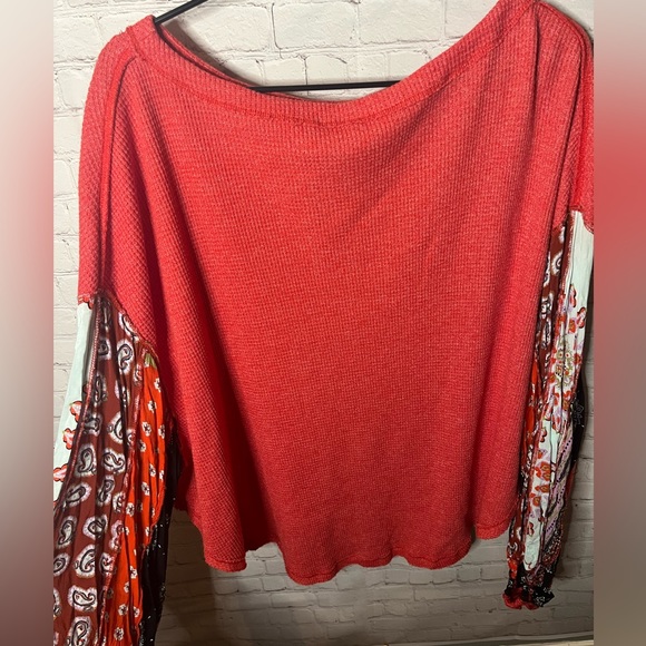 EUC | We the Free | Free People | Red Blossom Waffle Knit Top | Size L - Picture 4 of 7